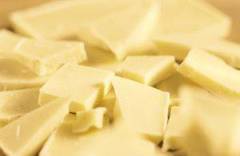 Preparación de chocolate blanco casero